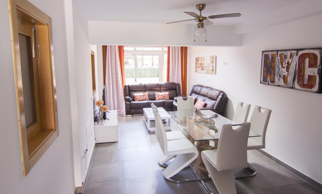 Anju Villas Los Delfines Bravo'S Apartments 코라레호 외부 사진